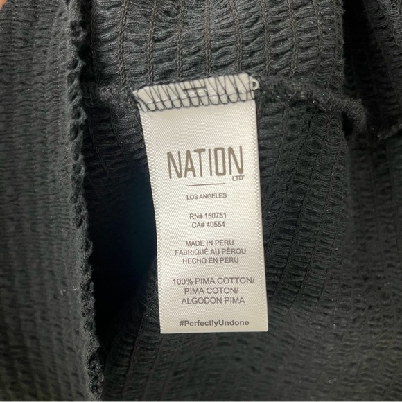 Evereve Nation Bunny Smocked Tee Shirt Black Size XL Long Sleeve Scoop Neckline - Picture 8 of 10